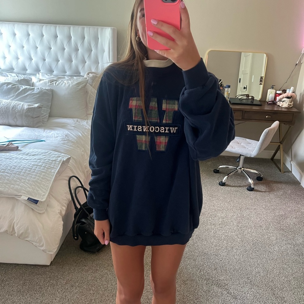 XL wisconsin crewneck